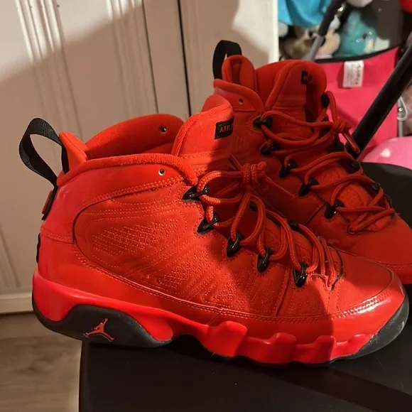 Red Jordans 9 retro - Picture 2 of 7